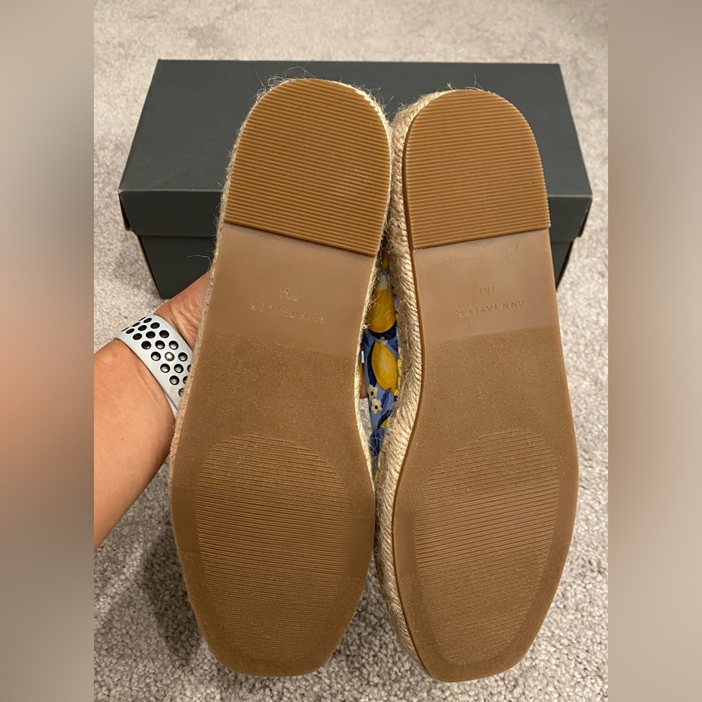 Ann Taylor Shoes - Picture 3 of 4